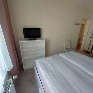 https://ferienwohnung-ltzowhaus.hamburg-hotels-de.com